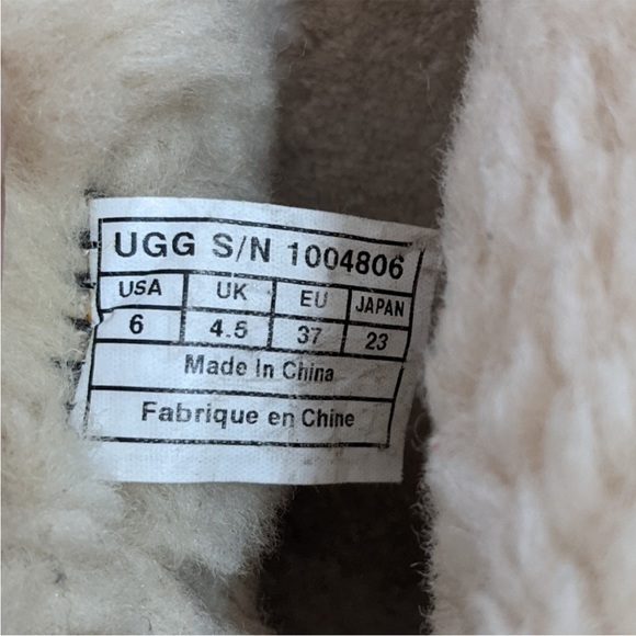 Ugg Alena Tall Moccasin Slippers With Rubber Soles - Size 6 Women's - Picture 6 of 9